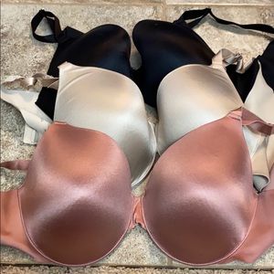 Lot of soma bras